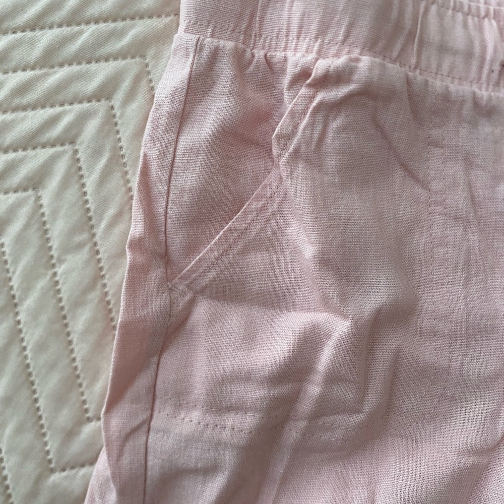 Shorts - Picture 7 of 8